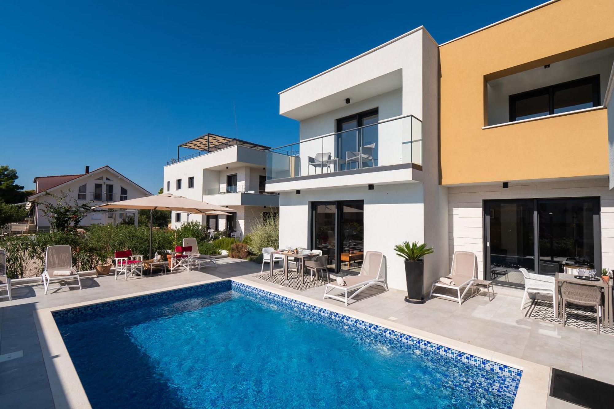 Apartments Villa Adriana II Срима Екстериор снимка