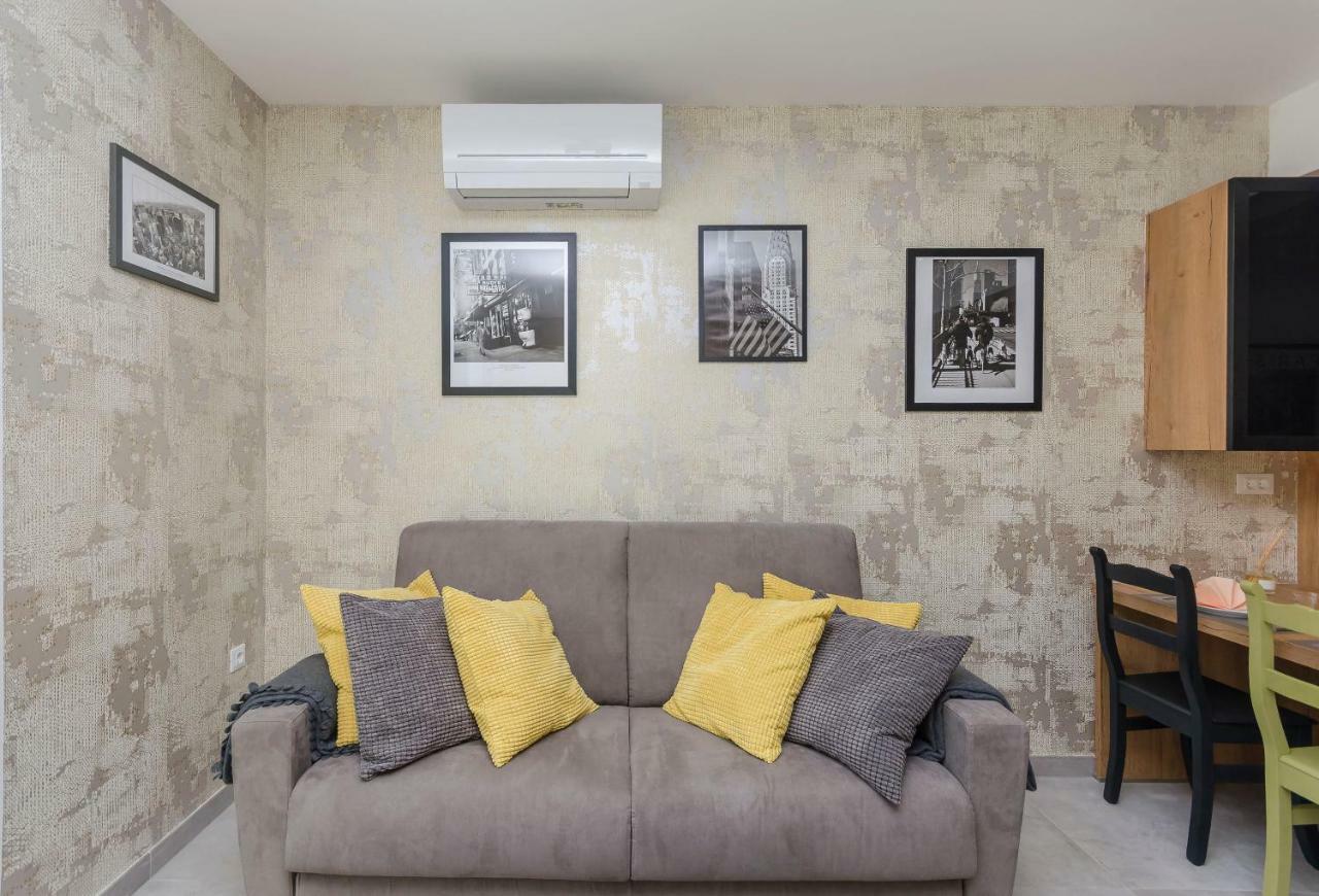 Apartments Villa Adriana II Срима Екстериор снимка