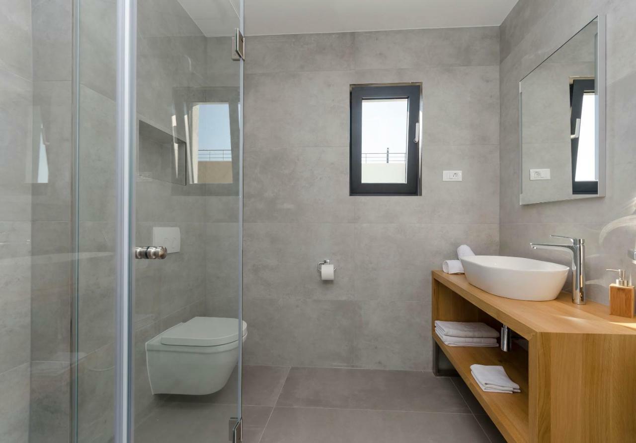 Apartments Villa Adriana II Срима Екстериор снимка