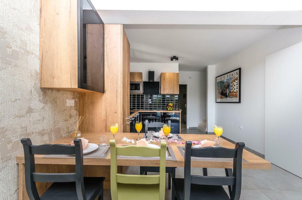Apartments Villa Adriana II Срима Екстериор снимка