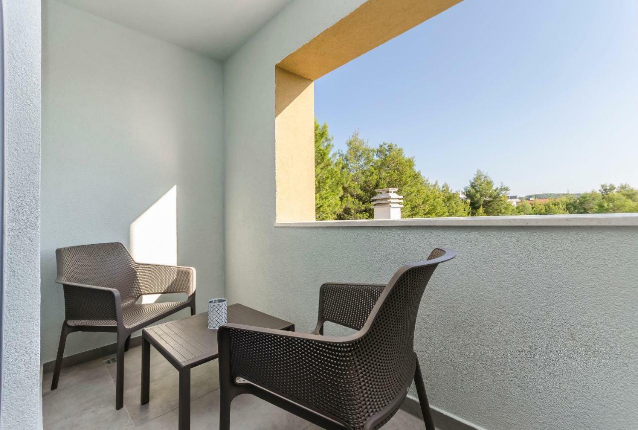 Apartments Villa Adriana II Срима Екстериор снимка